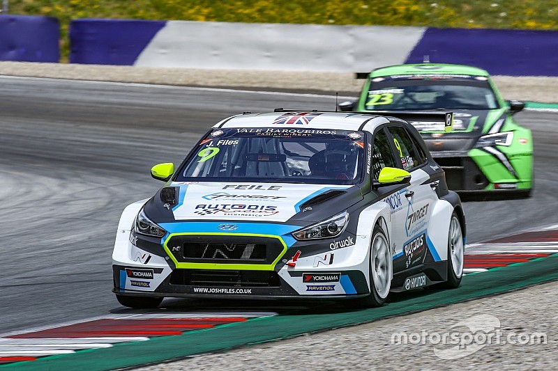 TCR Europe: Files incorna Filippi al Red Bull Ring e vince Gara 1