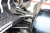 Технический брифинг: кузовные панели и охлаждение Mercedes W10
