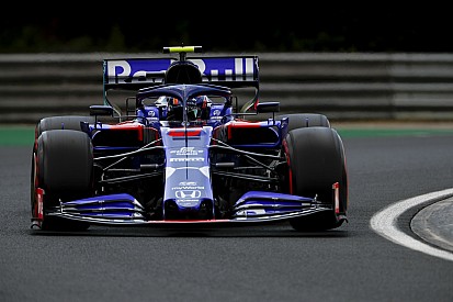 Albon, Toro Rosso'dan "iyi bir strateji" bekliyor