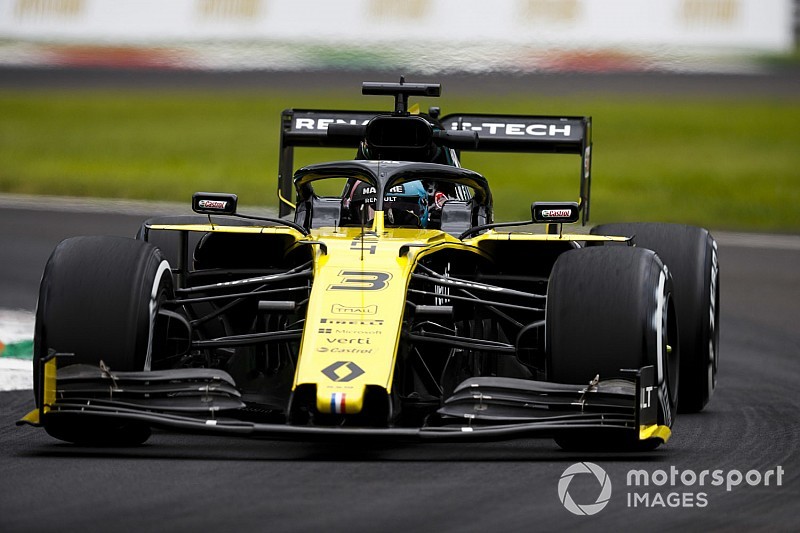 Ricciardo félicite particulièrement "Viry, les gars du moteur"