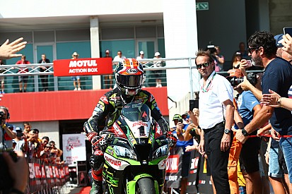 SBK, Portimao, Gara 1: Rea domina, grande rimonta di Bautista