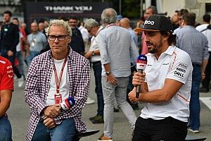 Villeneuve: „Vettel nagyon mérges volt Räikkönen rajtelsősége miatt”