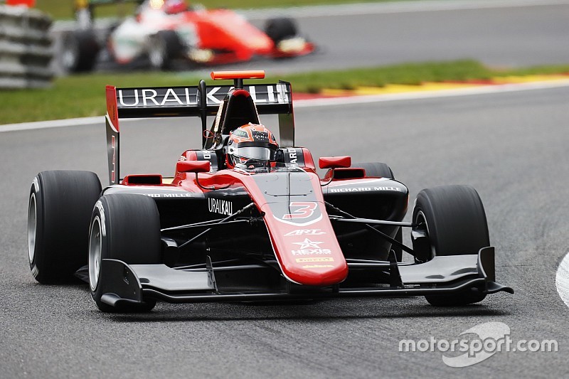 Nikita Mazepin centra il terzo stagionale in Gara 2 a Spa-Francorchamps