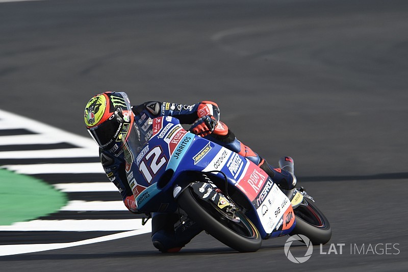 Moto3 Silverstone: Bezzecchi de rapste in regenachtige omstandigheden