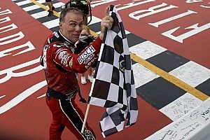 Harvick: Winless streak "no match" to NASCAR career start