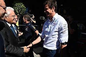 Wolff: "Open secret" one F1 team "massively" broke cost cap
