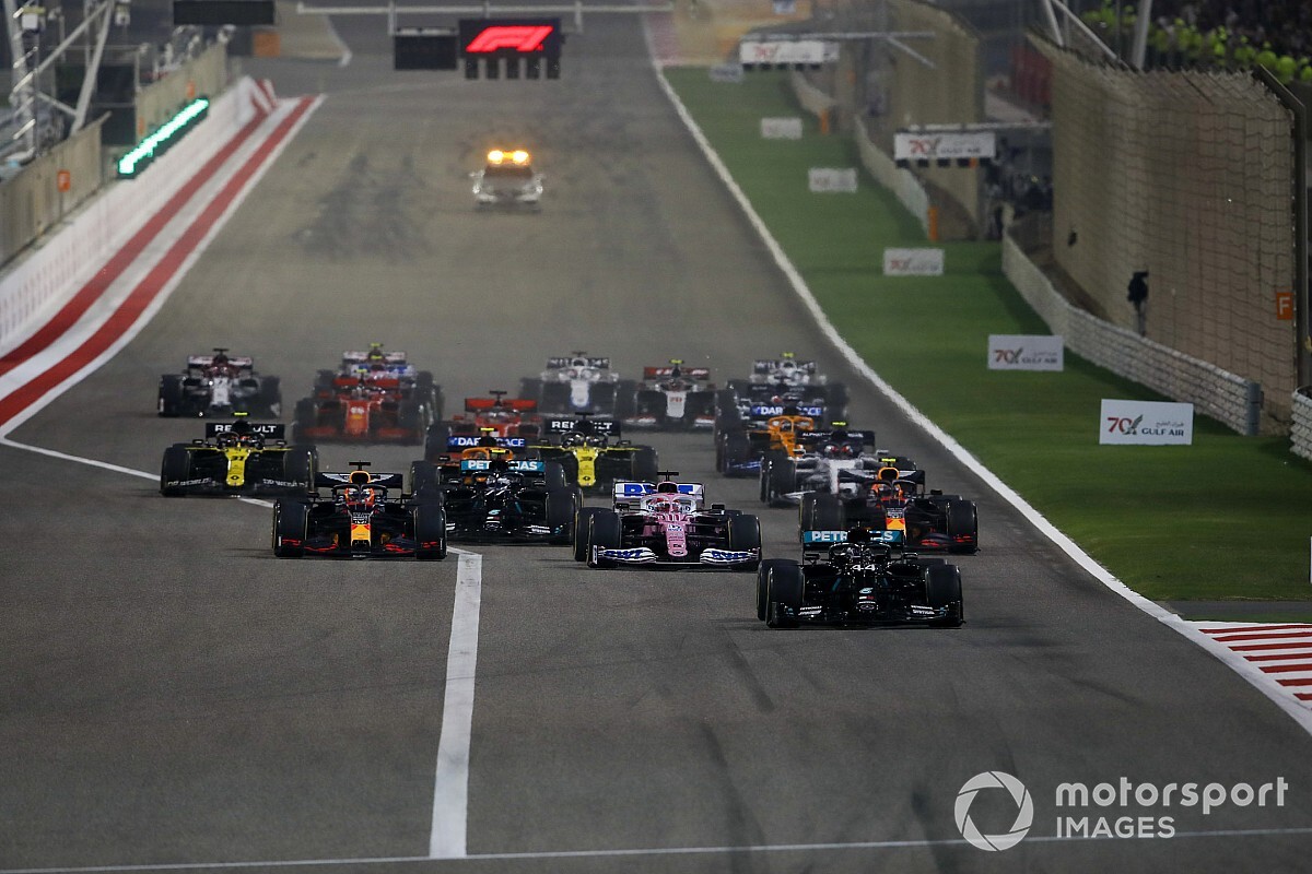 Domenicali afirma que F1 precisa colocar os pilotos no centro novamente