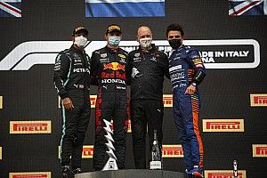 Emilia-Romagna GP: Bol olaylı yarışı Verstappen kazandı, Hamilton ikinci!