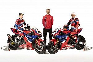 SBK: Honda toglie i veli alla Fireblade 2021 di Haslam e Bautista