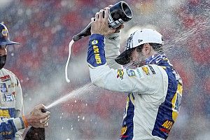 Elliott: Jadwal Baru NASCAR Tidak Untungkan Saya