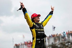 St. Petersburg IndyCar: Herta in control to beat Newgarden to victory