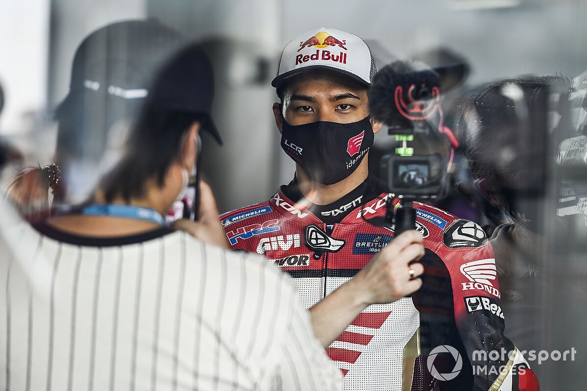 Nakagami Tembus 10 Besar meski Harus Menahan Sakit