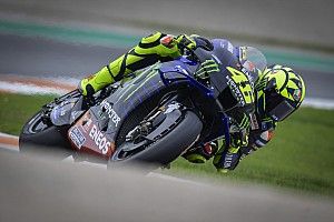 Rossi punge: "Non so se Yamaha mi ascolta..."