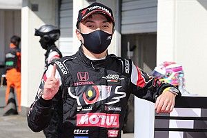 Autopolis Super Formula: Nojiri on pole, Hirakawa crashes