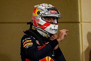 Verstappen: "Cosa si aspettava Leclerc con quella manovra?"