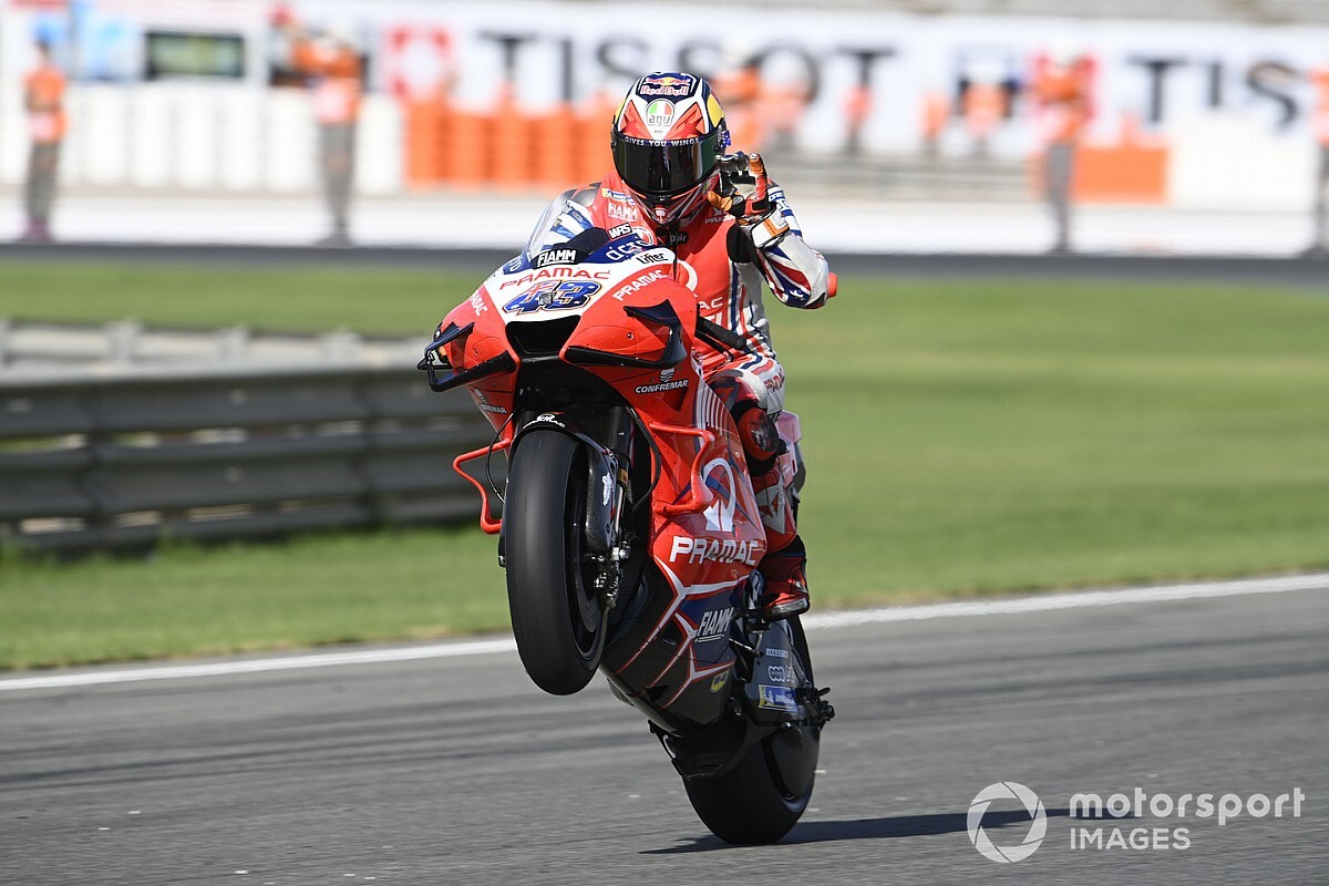 MotoGP, Valencia, FP2: Miller vola, bene le Ducati. Cade Mir
