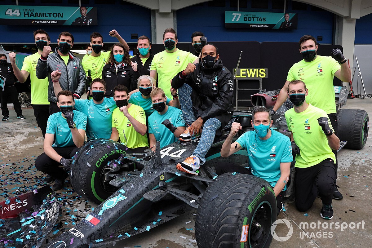 Daimler, Mercedes F1 projesini sonlandırmayacak