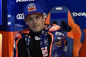 MotoGP: Kallio si frattura tibia e perone sul ghiaccio