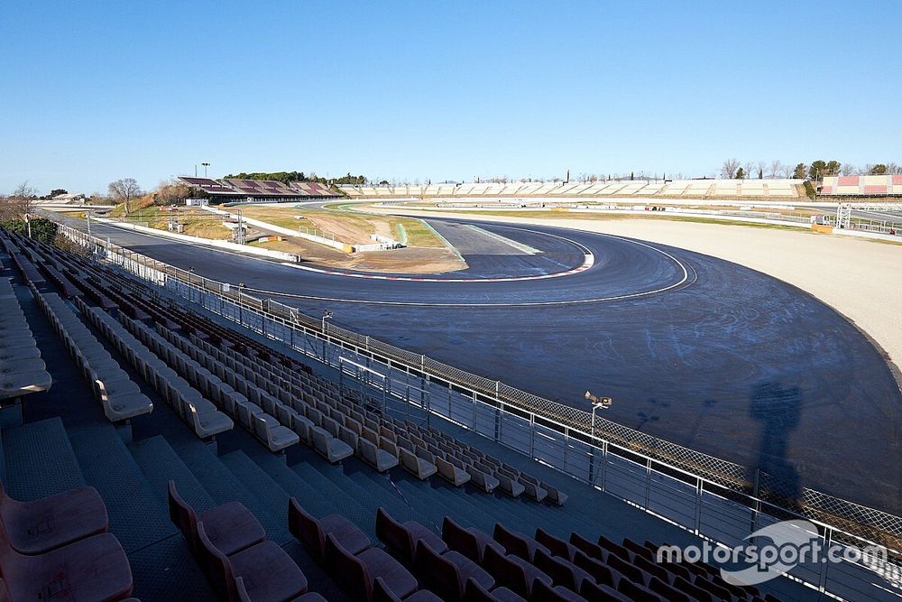 Circuit de Barcelona-Catalunya 
 Turn 10 construction work