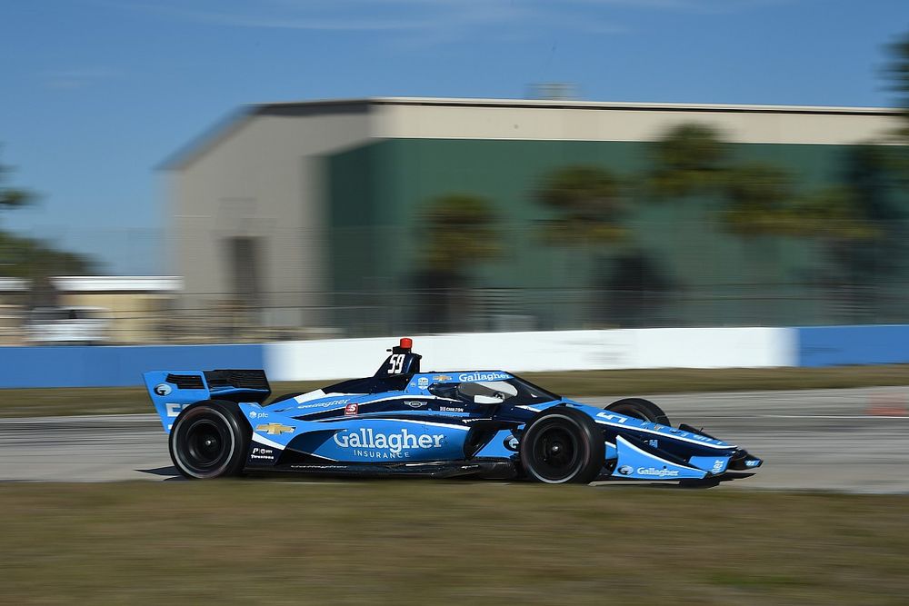 Max Chilton, Carlin Racing Chevrolet