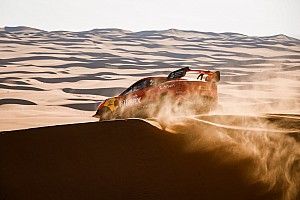 Fotos: las dunas llegan al Dakar 2021 en la segunda etapa