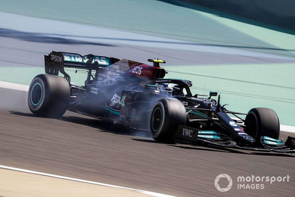 Mercedes: nincsenek „azonnali” válaszaink a W12 gyenge hátuljára