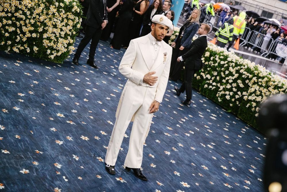 Lewis Hamilton en la Gala Met (GettyImages)