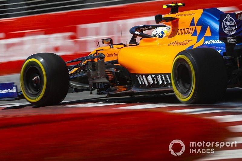 В McLaren объяснили пятничную скорость в Монреале экспериментами с машиной