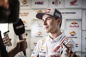 Nouveau carénage pour Lorenzo, mais aussi quelques douleurs