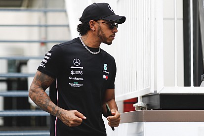 Хэмилтон: Настраивать Mercedes сложнее чем в прошлом году