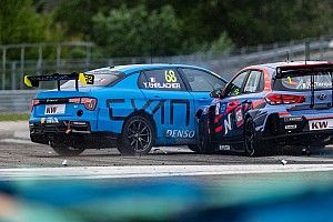 Tarquini perde 5 posizioni in griglia in Slovacchia e il... rispetto di Ehrlacher: "Ha esagerato, ora basta!"