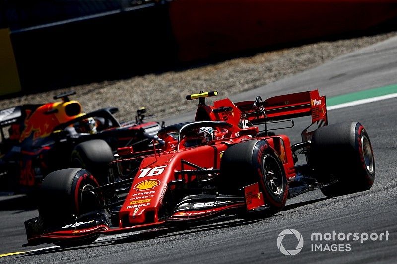 Charles Leclerc, Ferrari SF90, Max Verstappen, Red Bull Racing RB15