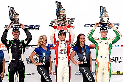 Frost, Shields dominate at Lucas Oil Raceway