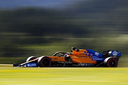 Sainz, McLaren'ın iyi performansı sonrası grid cezası alacağı için üzgün