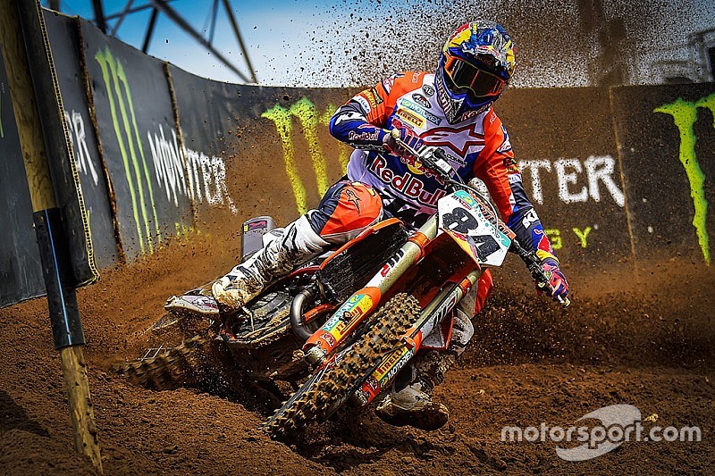 MXGP Letland: Fenomenale Herlings pakt zege in eerste manche