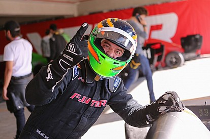 Frossard e Salomão garantem poles para corridas da quarta etapa da Fórmula Inter