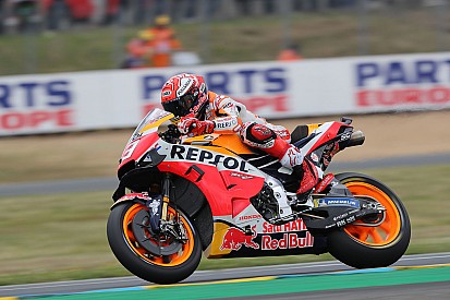 Le Mans MotoGP: Marquez, düşmesine rağmen pole pozisyonunda