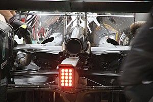 Mercedes: più efficienza nel retrotreno e più carico nell'anteriore della W10