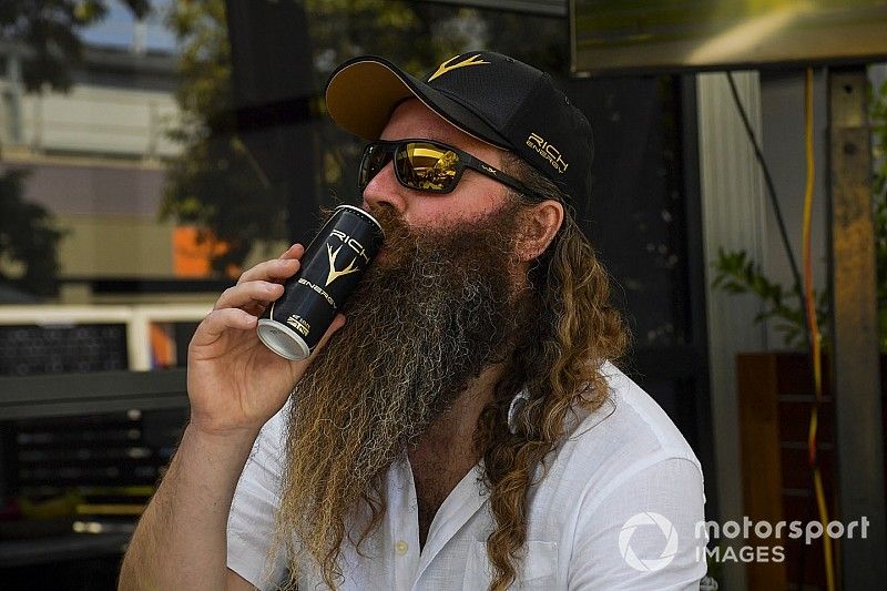 Rich Energy anuncia en Twitter que termina su contrato con Haas