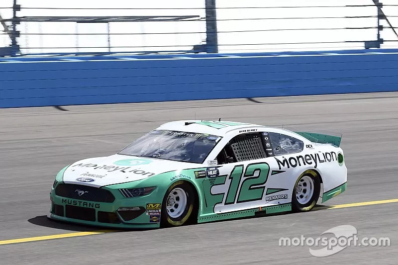 Pole Sitter Ryan Blaney, Team Penske, Ford Mustang MoneyLion