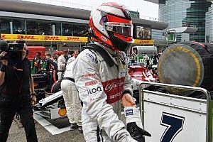 Räikkönen nem készül keményen, és nem fitt? Vicc… (VIDEÓ)