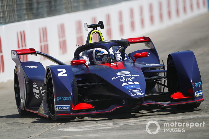 Bird resiste a pressão e vence ePrix de Santiago