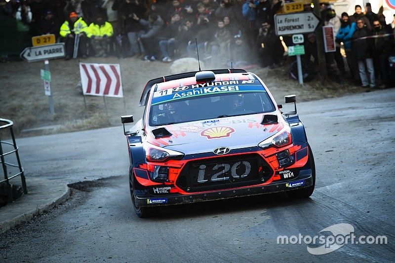 Thierry Neuville, Nicolas Gilsoul, Hyundai Motorsport Hyundai i20 Coupe WRC