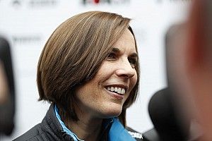 Williams: Nem a beszállítók vagy a költségvetés miatt késett az autó
