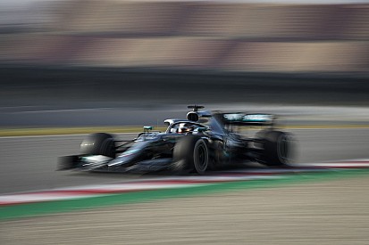 Mercedes покажет машину через три дня после Ferrari