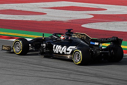 Fotogallery F1: la Haas F1 VF-19 nei test invernali 2019 svolti a Barcellona