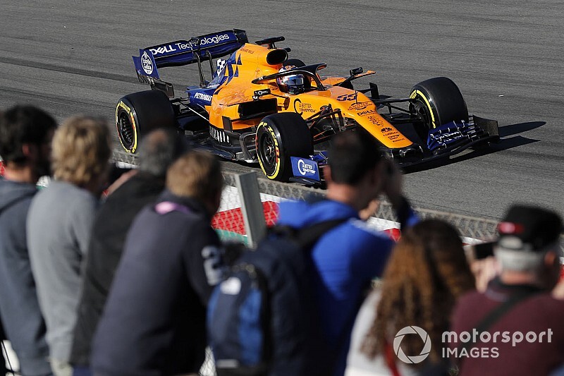 McLaren bovenaan na zes testdagen in Barcelona, 128 ronden voor Verstappen