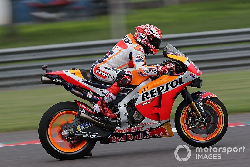 MotoGP, Termas de Rio Hondo, Libere 4: Marquez nel dominio Honda, Dovi terzo