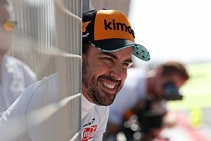 Alonso ha rechazado ofertas para hacer carreras "icónicas"