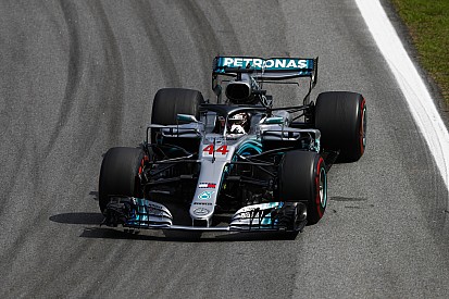 Mercedes: Motor de Hamilton esteve na iminência de quebrar